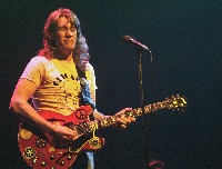 Alvin Lee: живот отдаден на китарата ! Alvin Lee: живот отдаден на китарата !